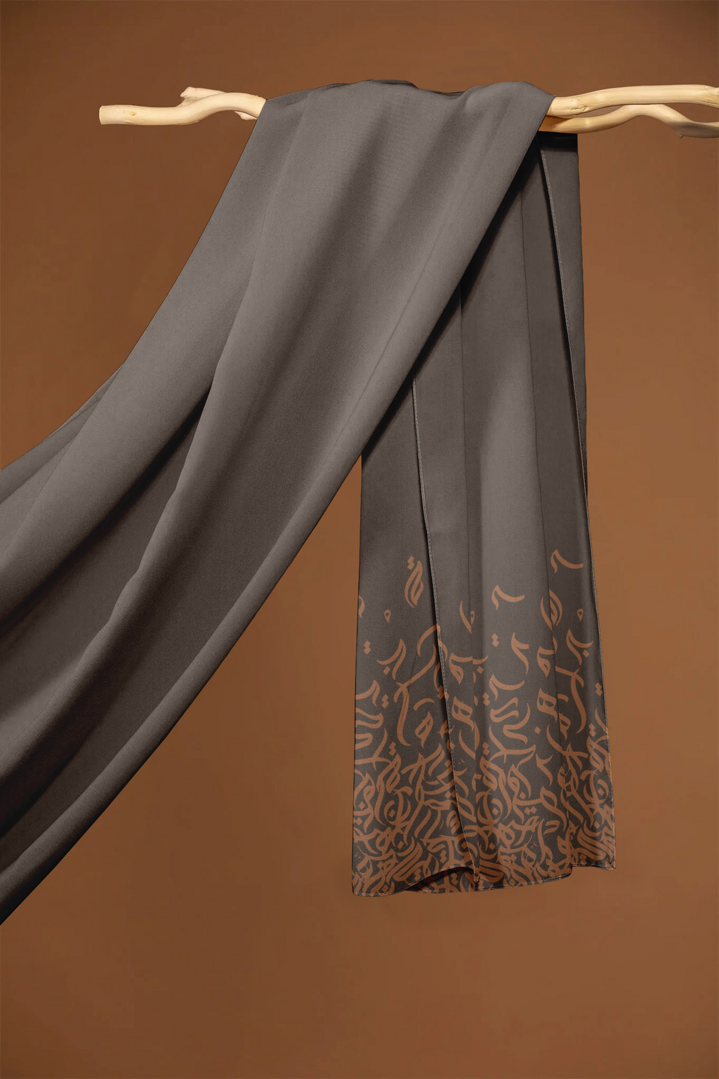 Huruf- Chestnut Brown